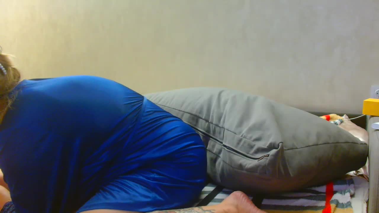 Brionia Live Sex December 14, 2025