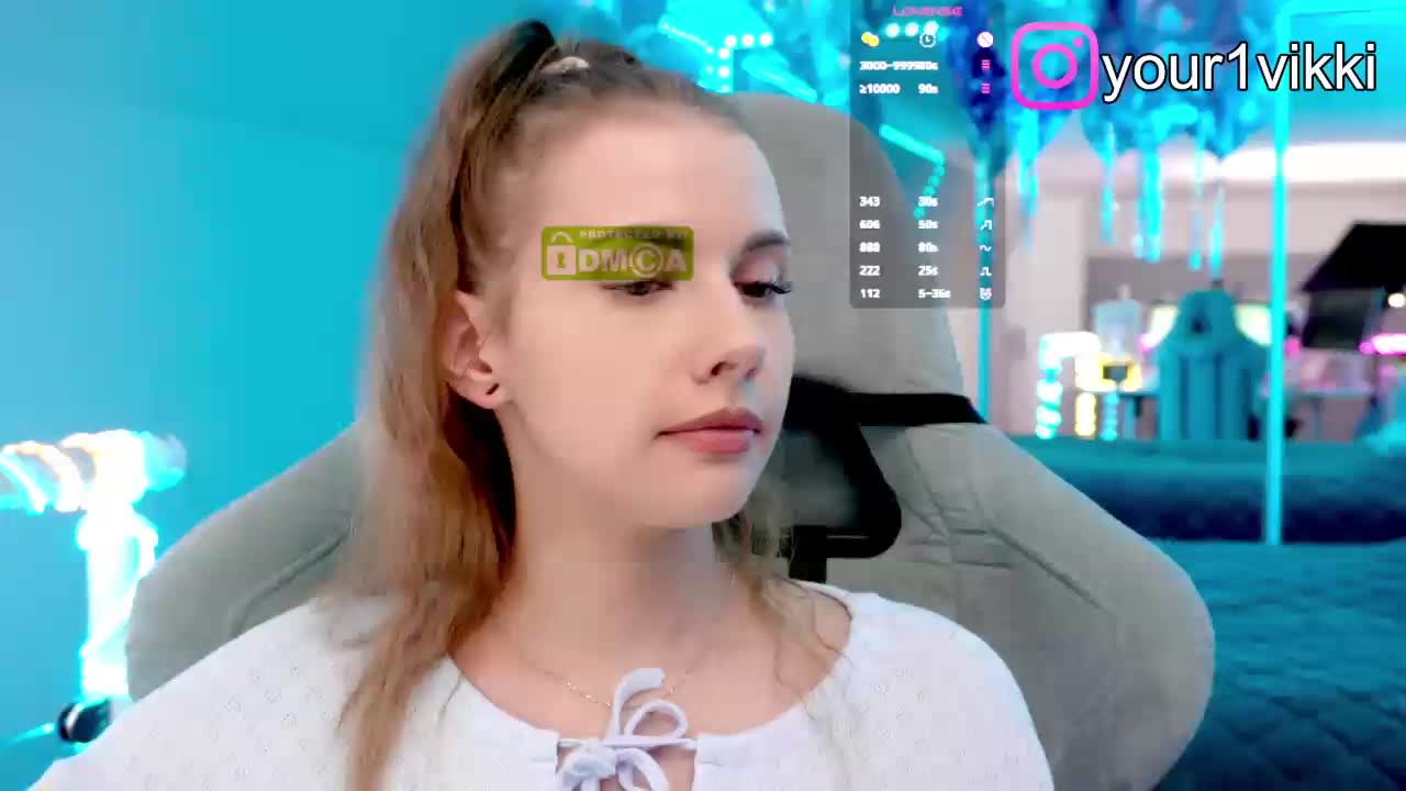 VikkiExtraCheese Live Sex December 18, 2025