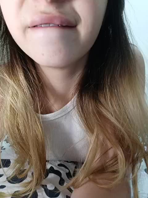 _Melissasosochka_ Live Sex December 14, 2025