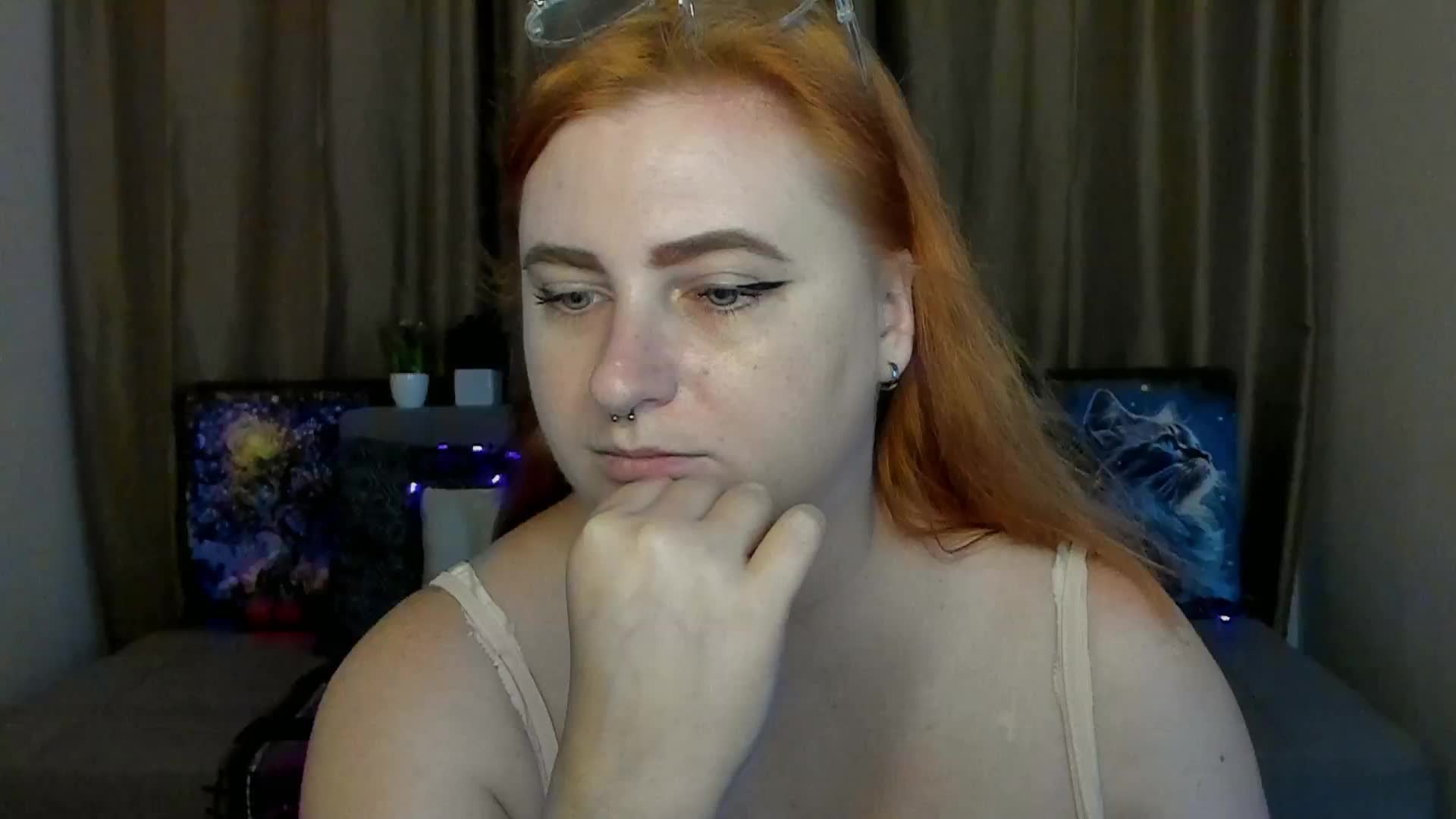 Aliciaredluv Live Sex December 17, 2025