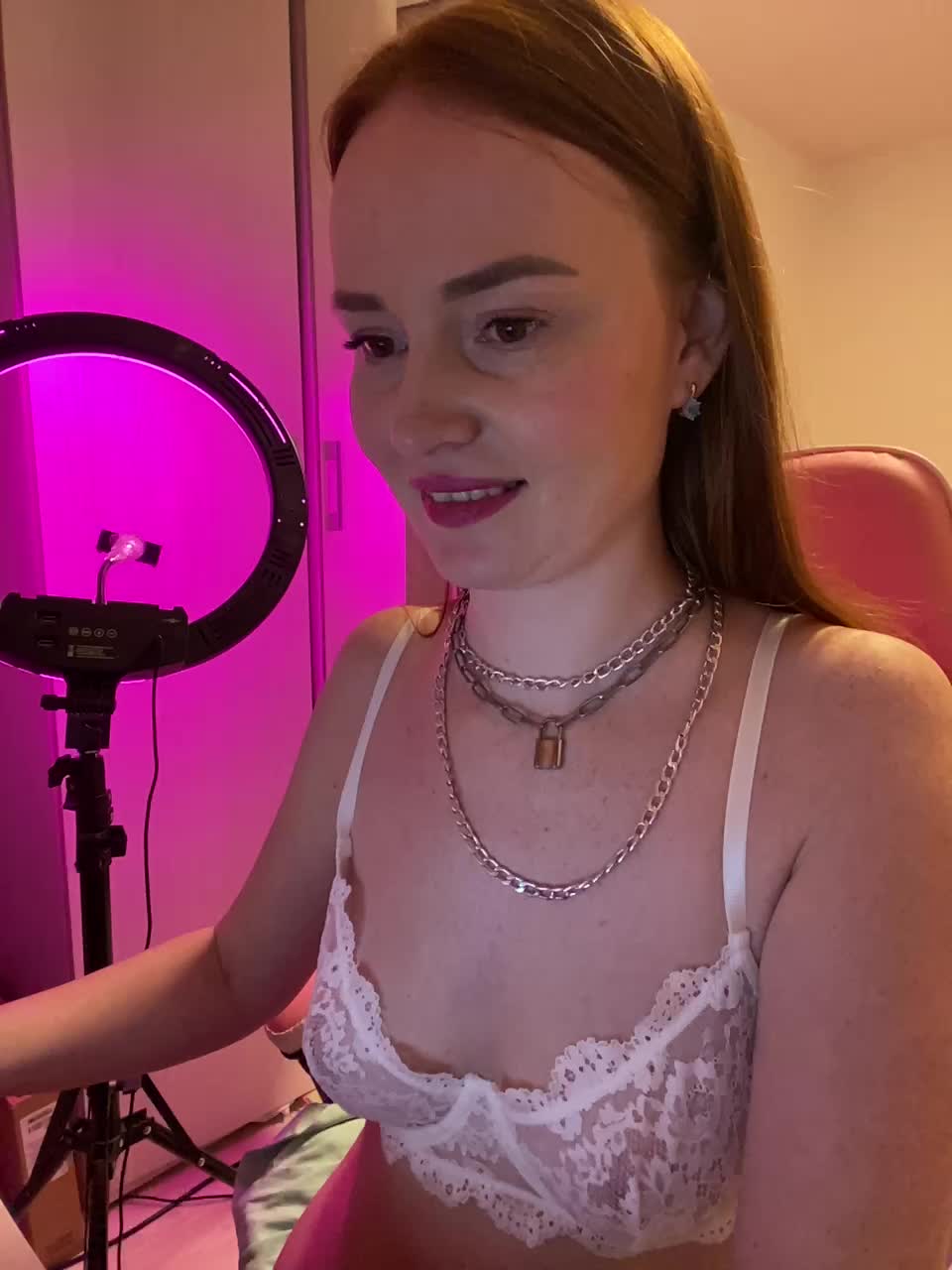 Lisichkina Live Sex December 14, 2025