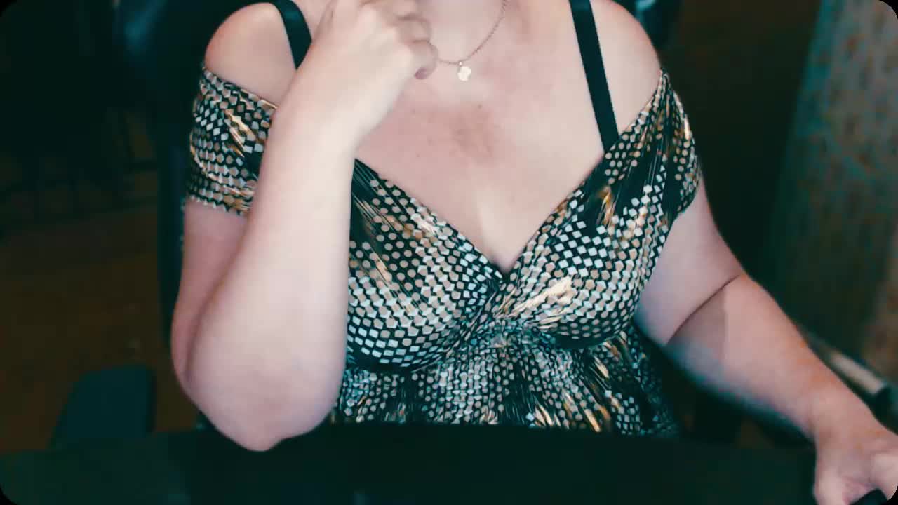 Alisa1917 Live Sex December 17, 2025