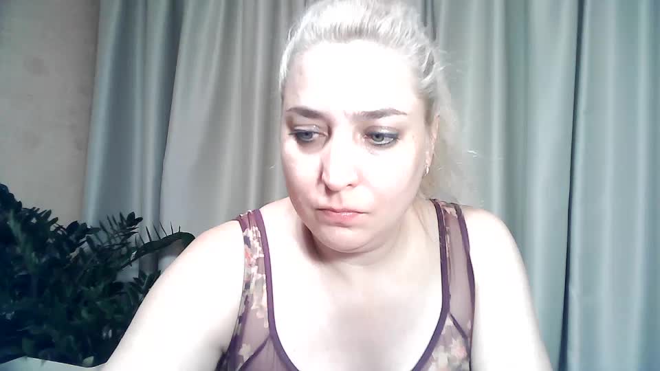 KickaIricka Live Sex December 14, 2025