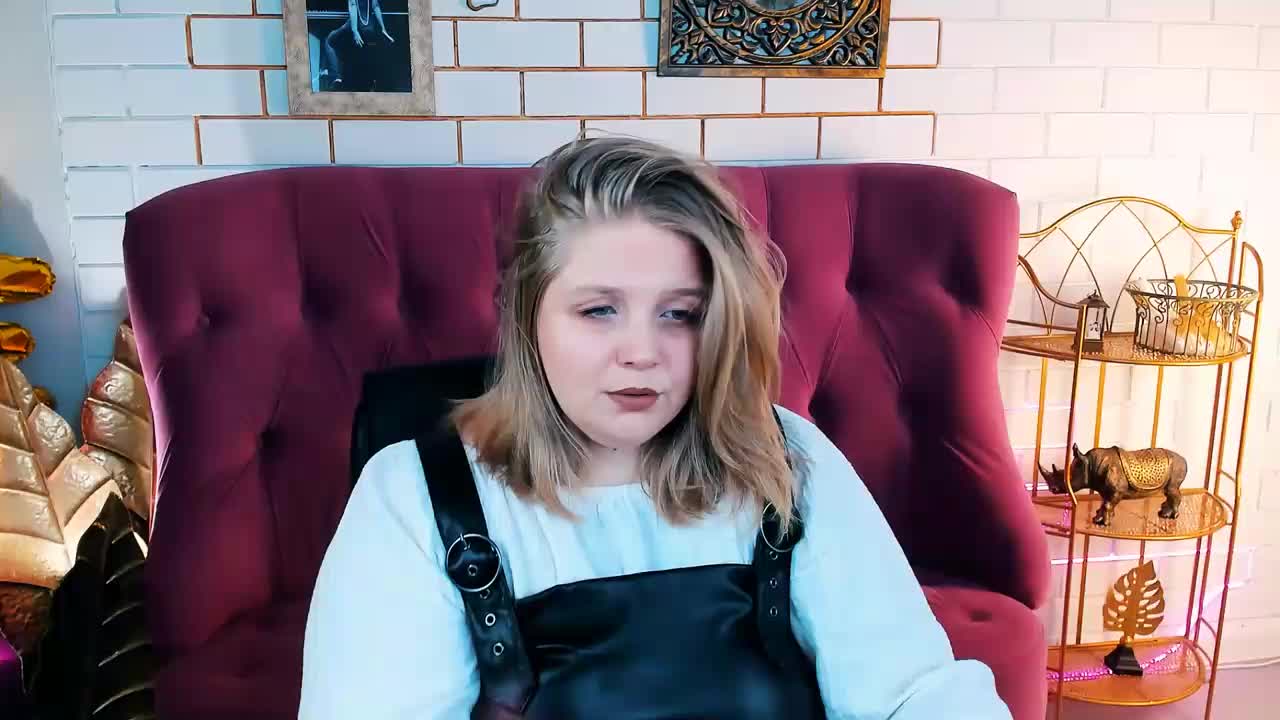 SladaDell Live Sex December 19, 2025