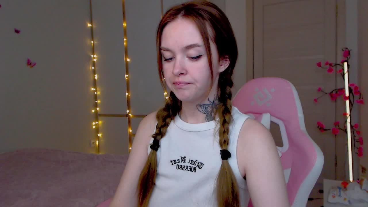 NaughtyMable Live Sex December 18, 2025