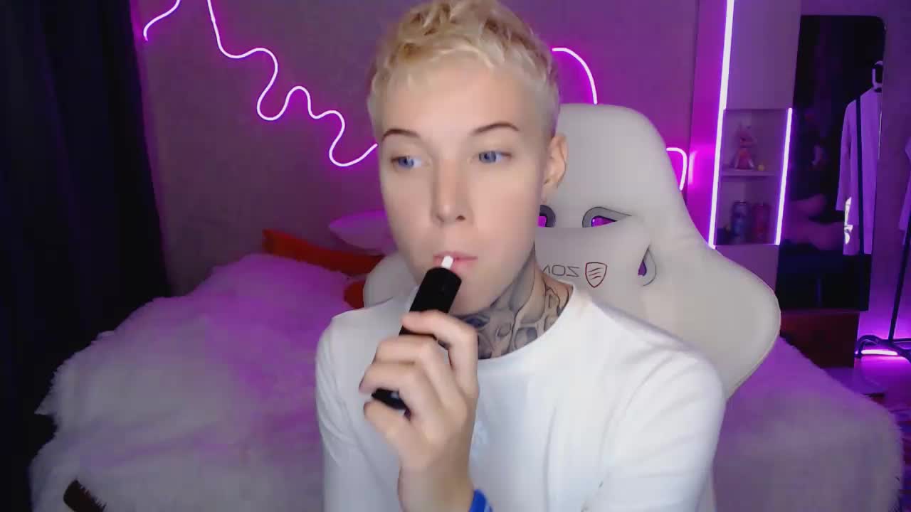 tezes Live Sex December 13, 2025