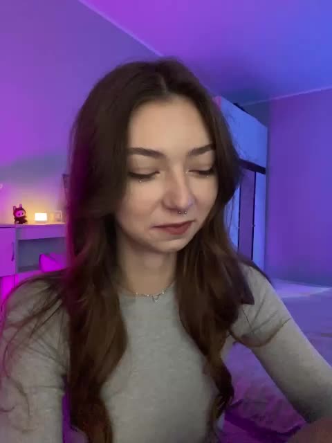 ShyAlya Live Sex December 17, 2025