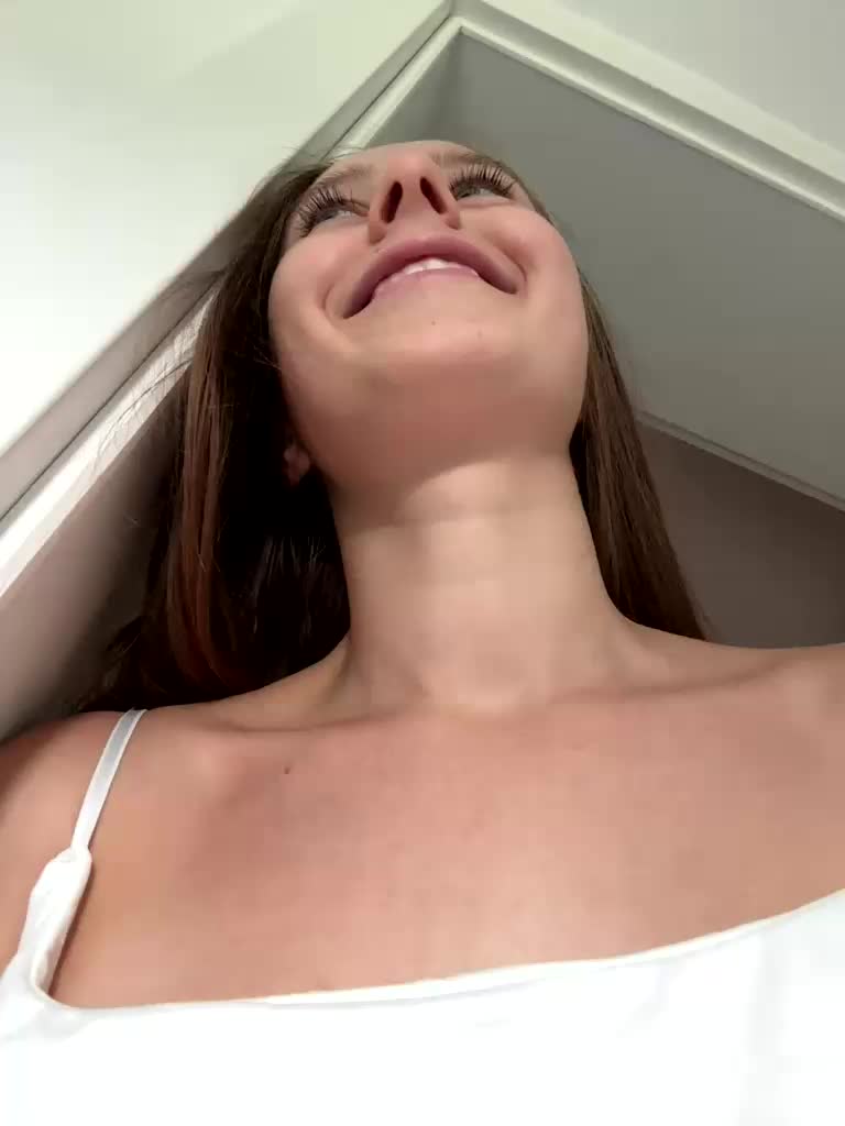 Kisacka Live Sex December 13, 2025