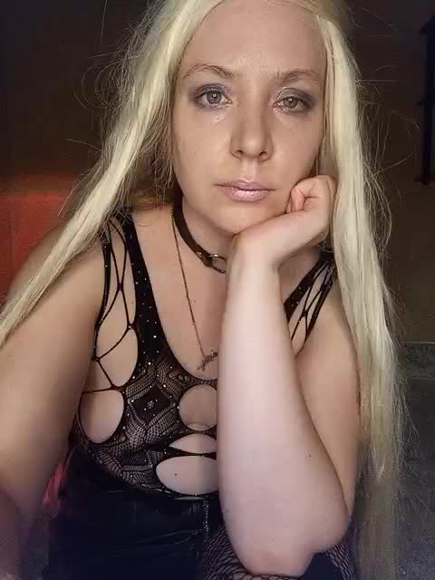 -VeroNika- Live Sex December 12, 2025