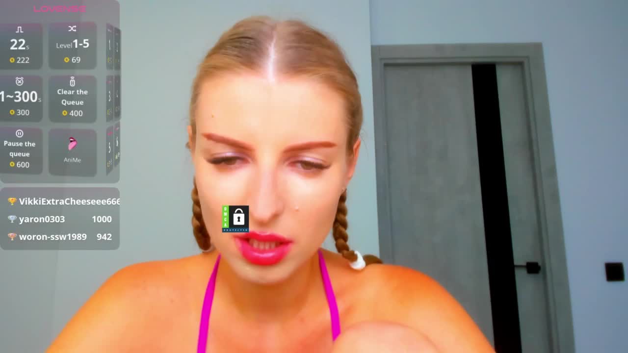 PinkPanterka Live Sex December 17, 2025