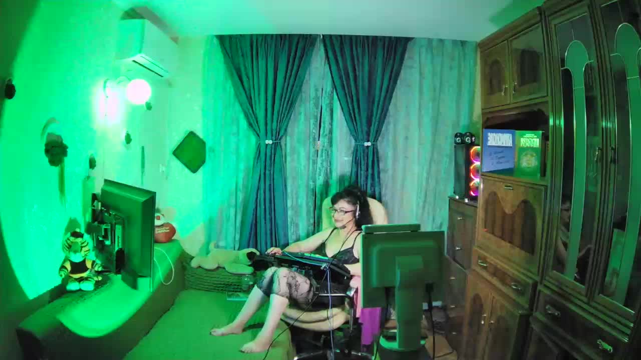 Infodar Live Sex December 19, 2025