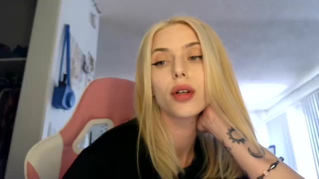 allyoursss1212 Live Sex December 13, 2025