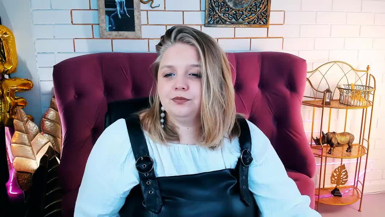 SladaDell Live Sex December 19, 2025