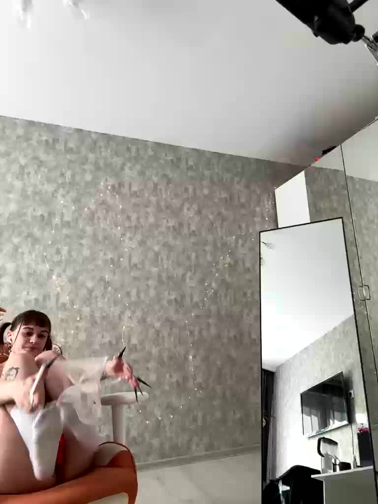 LolyMolly Live Sex December 13, 2025