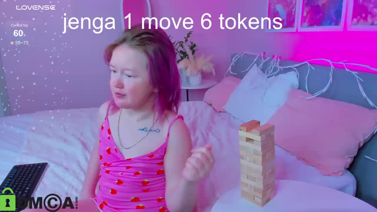 Sara-Moor Live Sex December 17, 2025