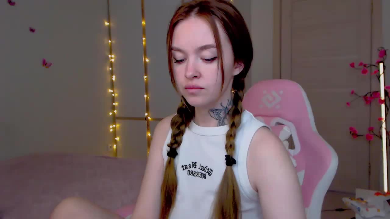 Naughty_Mable Live Sex December 17, 2025