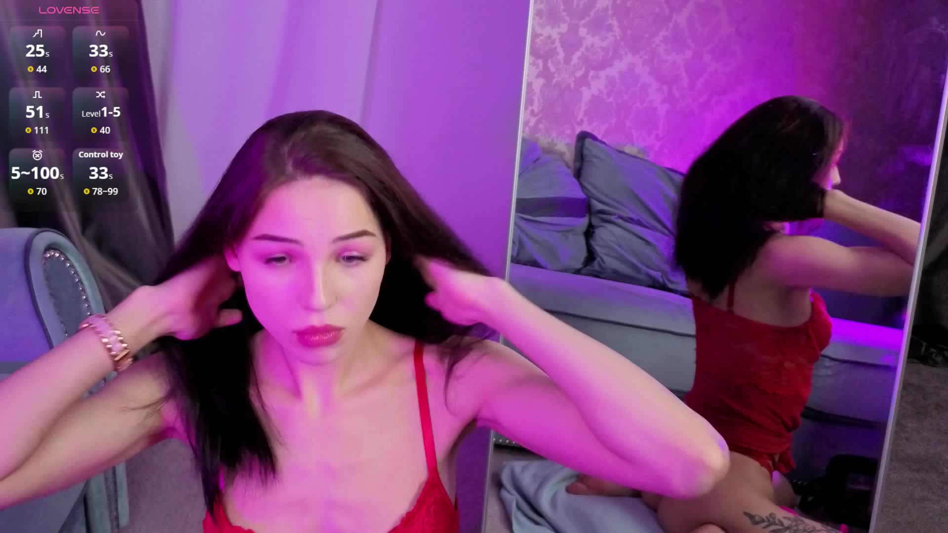 EmilyLuxxxury Live Sex December 13, 2025