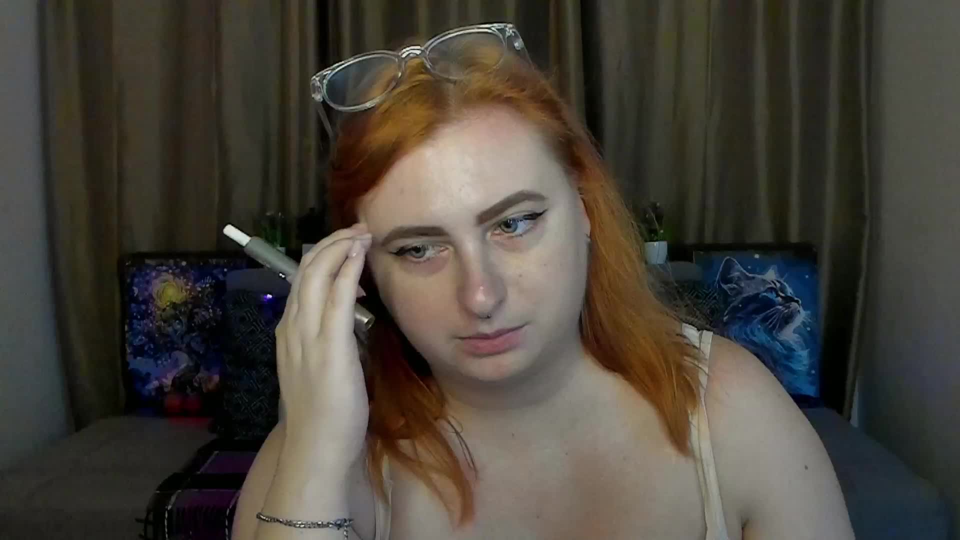 Aliciaredluv Live Sex December 17, 2025