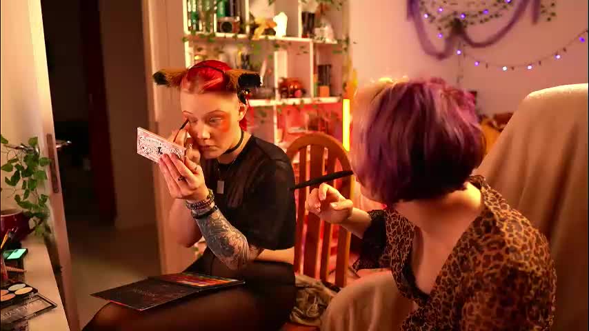 fox_and_dog Live Sex December 13, 2025