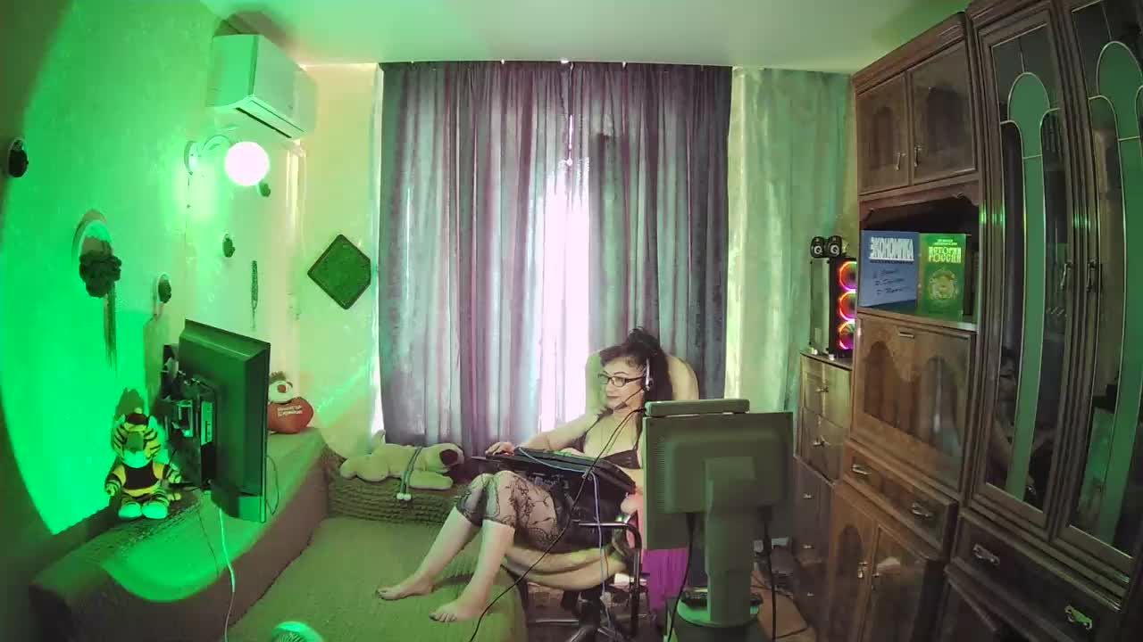 Infodar Live Sex December 19, 2025