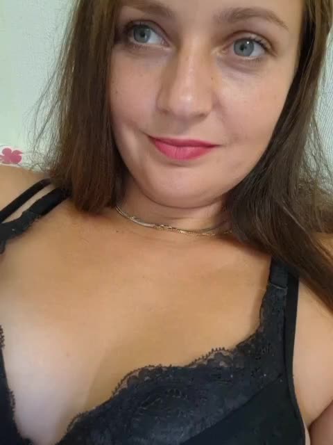 MiLAshKaA Live Sex December 17, 2025