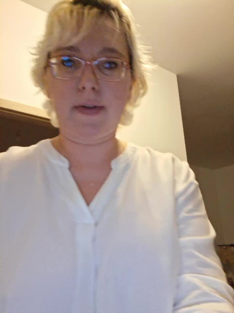 Vika211 Live Sex December 18, 2025