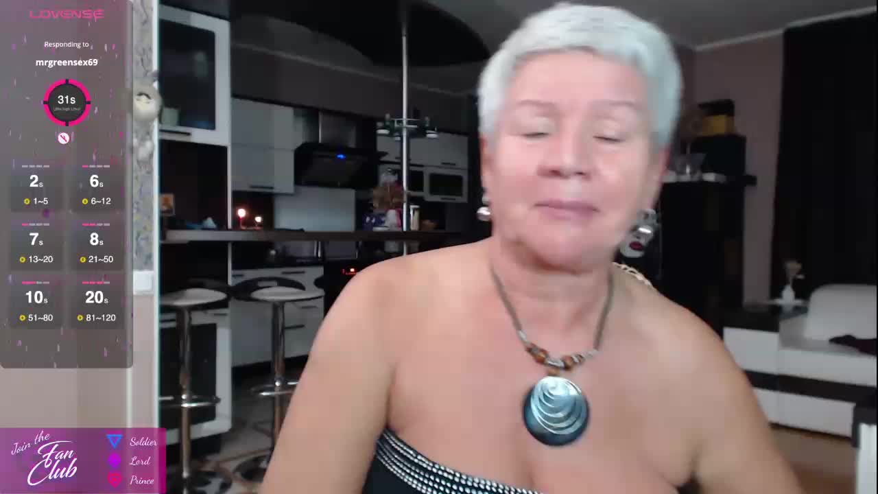 roxana-brooks Live Sex December 18, 2025