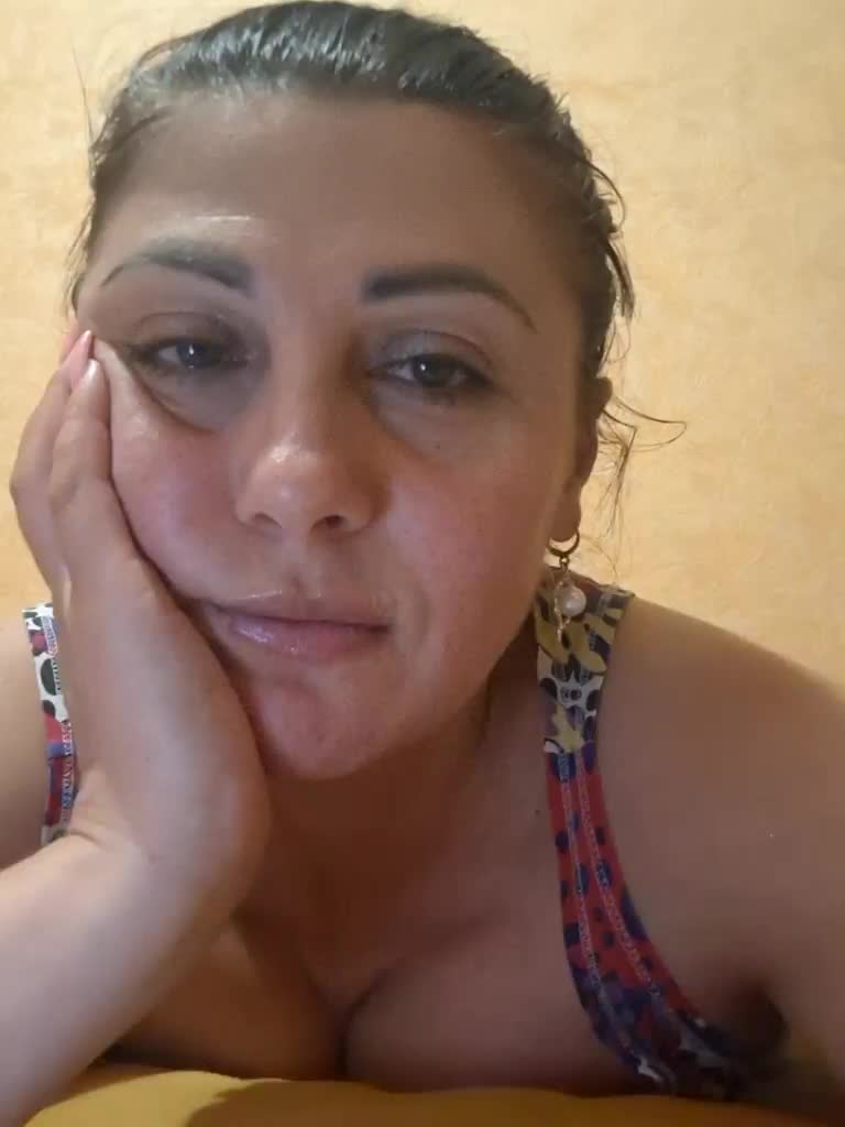 AmyRoses Live Sex December 18, 2025