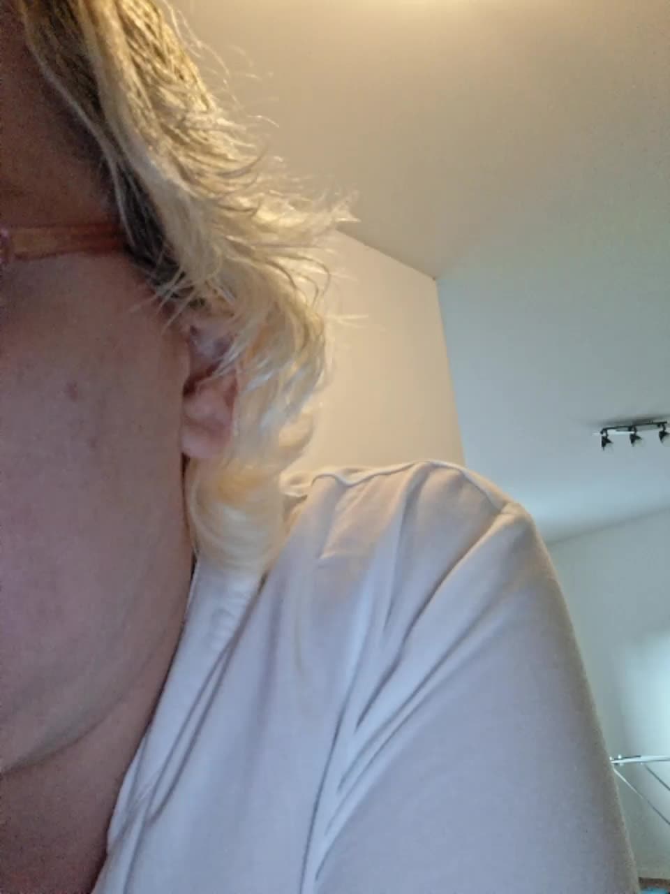 Vika211 Live Sex December 18, 2025