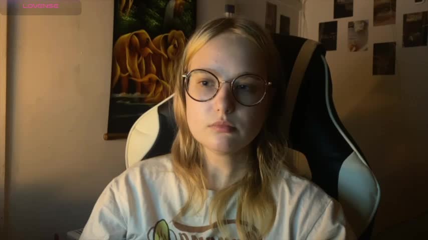 JacyWinslat Live Sex December 13, 2025