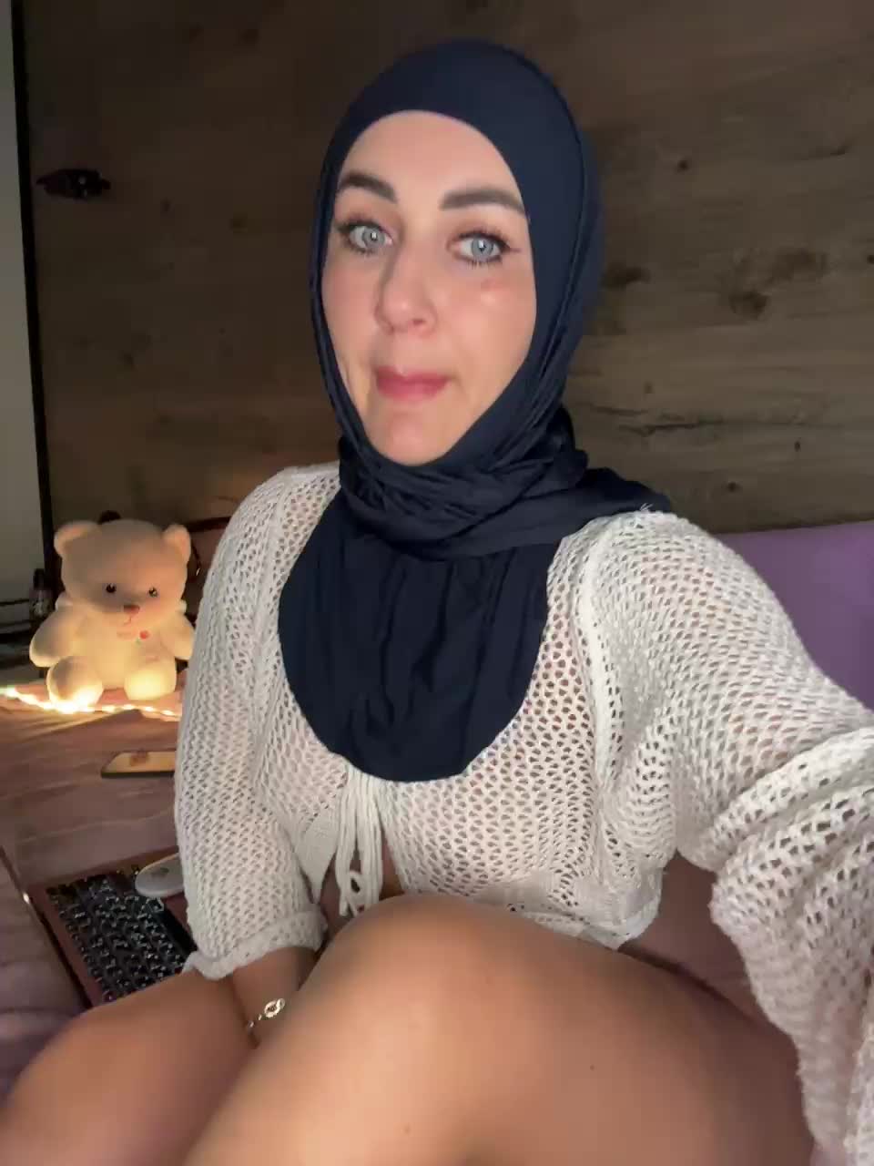 Layla-kavkaz Live Sex December 13, 2025