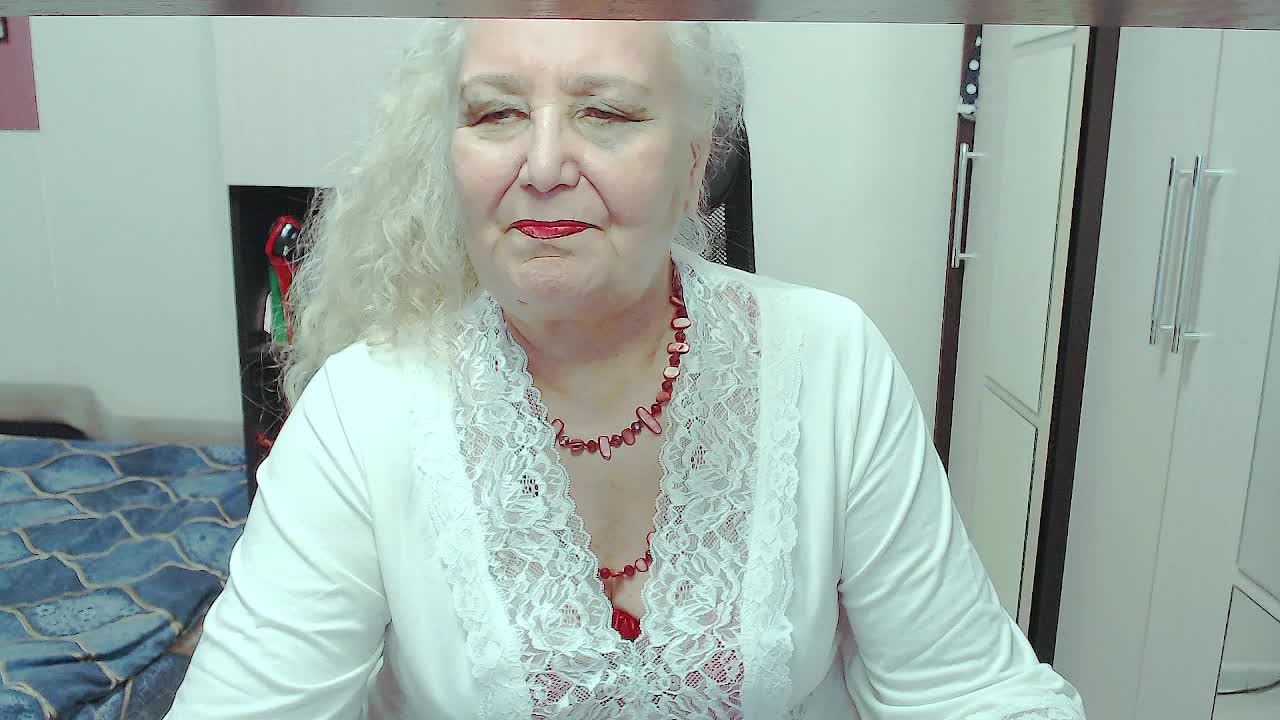GrannyWants Live Sex December 17, 2025