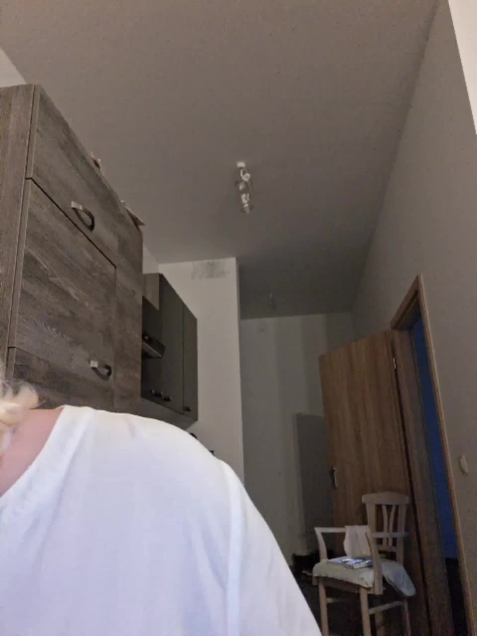 Vika211 Live Sex December 18, 2025