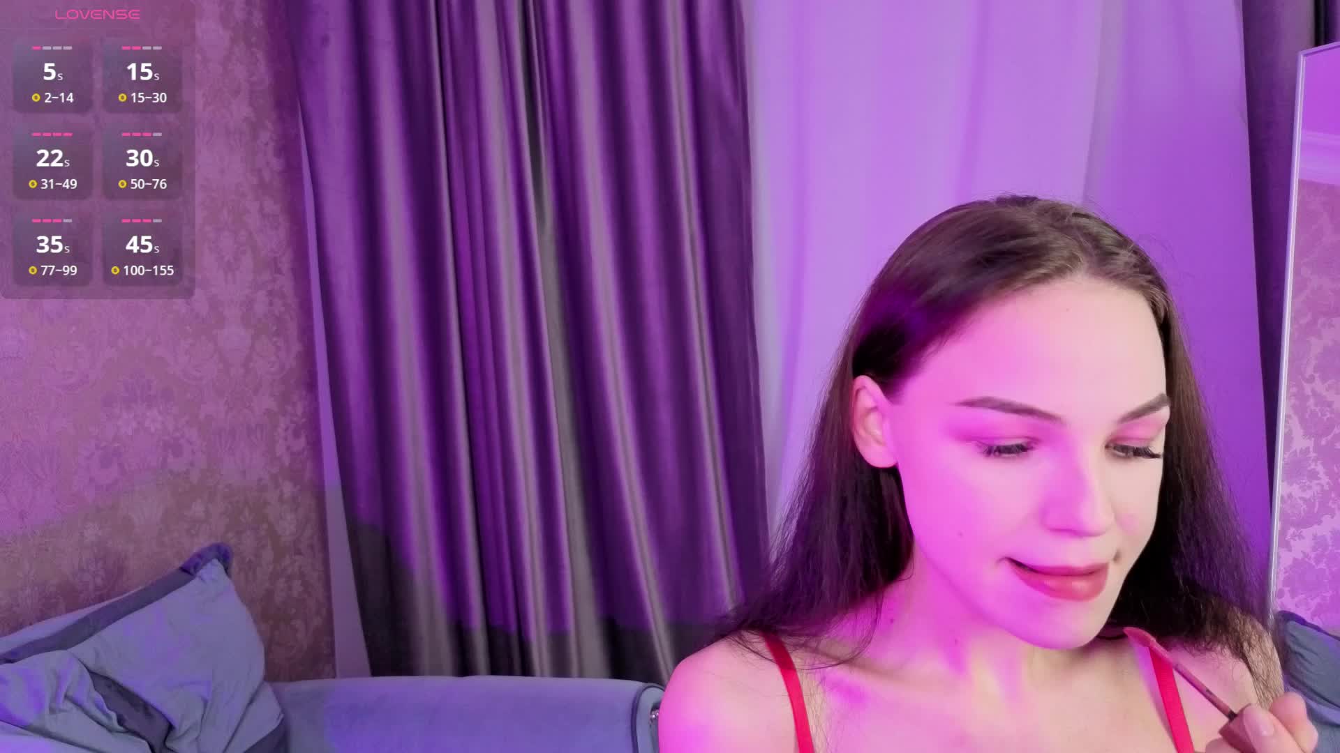 EmilyLuxxxury Live Sex December 13, 2025