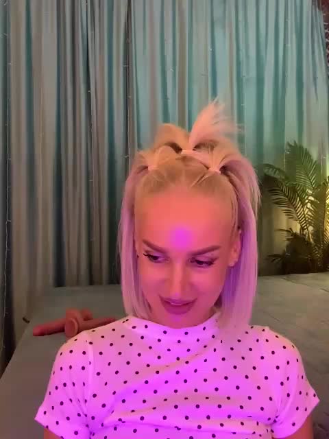 Stasya-moor Live Sex December 18, 2025