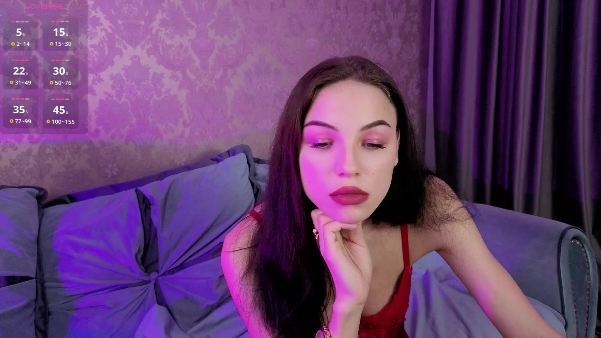 EmilyLuxxxury Live Sex December 13, 2025