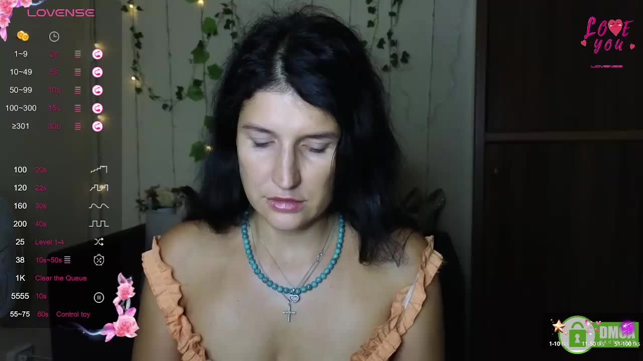 AliannaSoloKisses Live Sex December 14, 2025