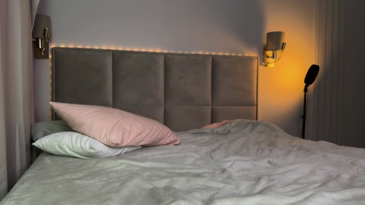 YESSASHA Live Sex December 17, 2025