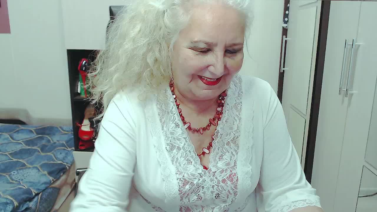 GrannyWants Live Sex December 17, 2025