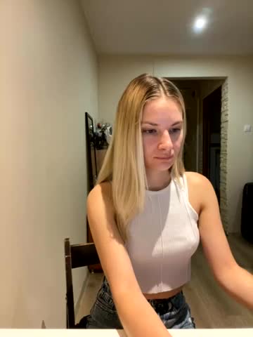 _DigitalDiva_ Live Sex December 14, 2025