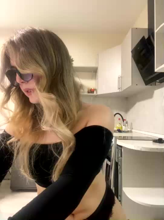 JULIE21 Live Sex December 13, 2025