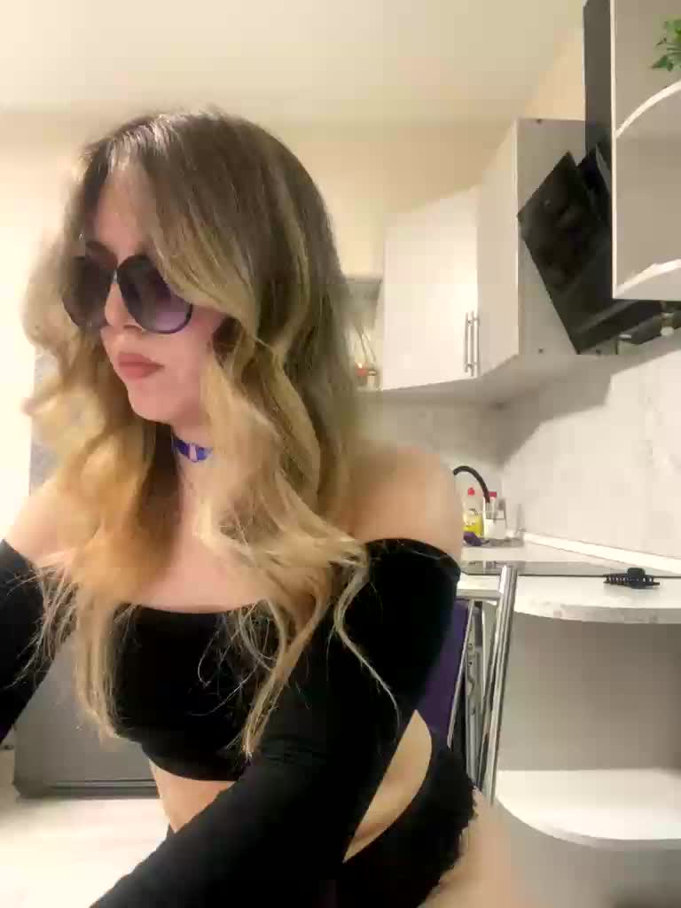 JULIE21 Live Sex December 13, 2025