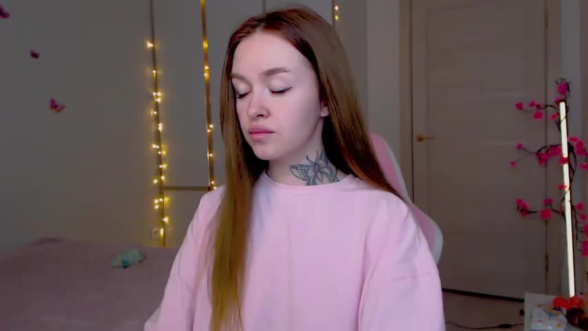 Naughty_Mable Live Sex December 17, 2025