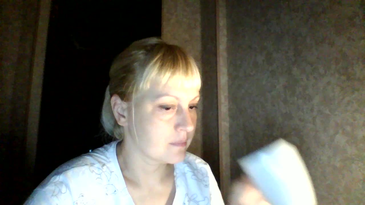 krisss2016 Live Sex December 15, 2025