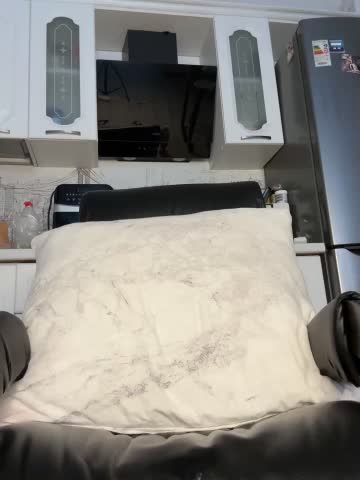 Adelina0001 Live Sex December 13, 2025