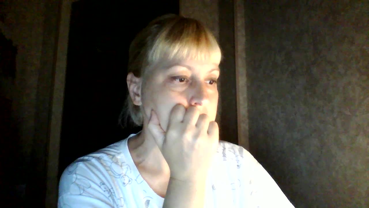 krisss2016 Live Sex December 15, 2025