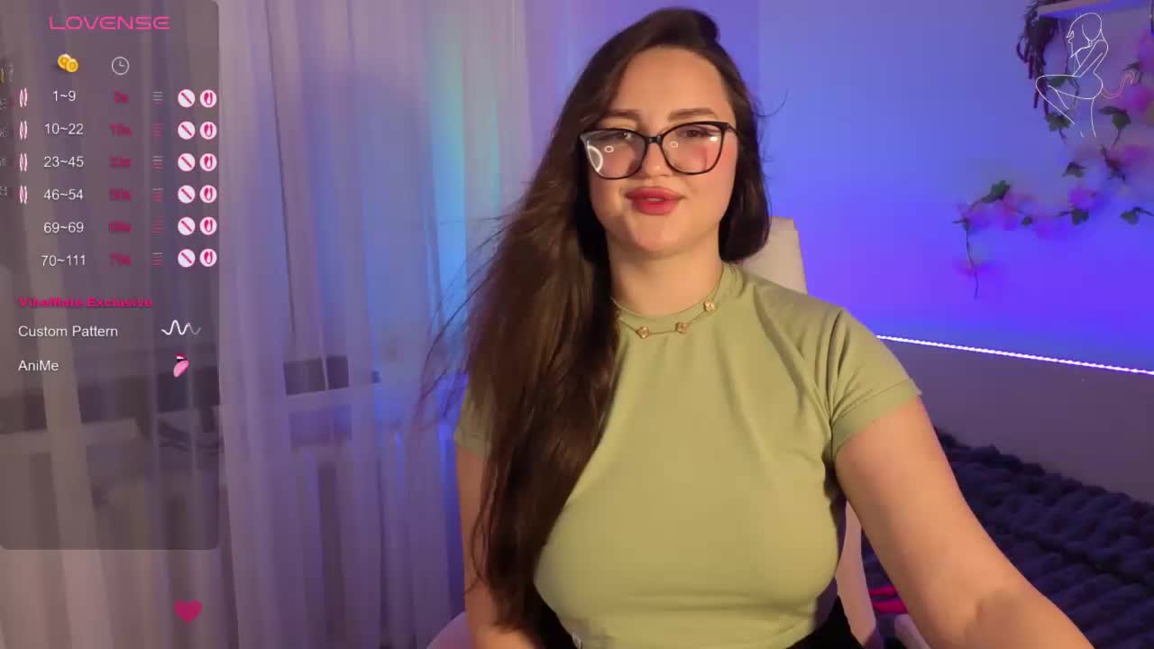 MiraSevan999 Live Sex December 17, 2025