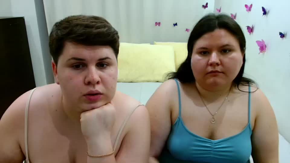 beckyandellen Live Sex December 18, 2025