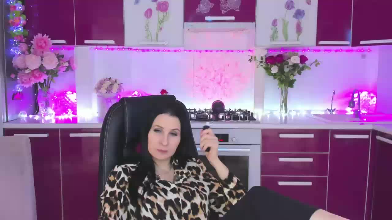 Olivija2020 Live Sex December 18, 2025