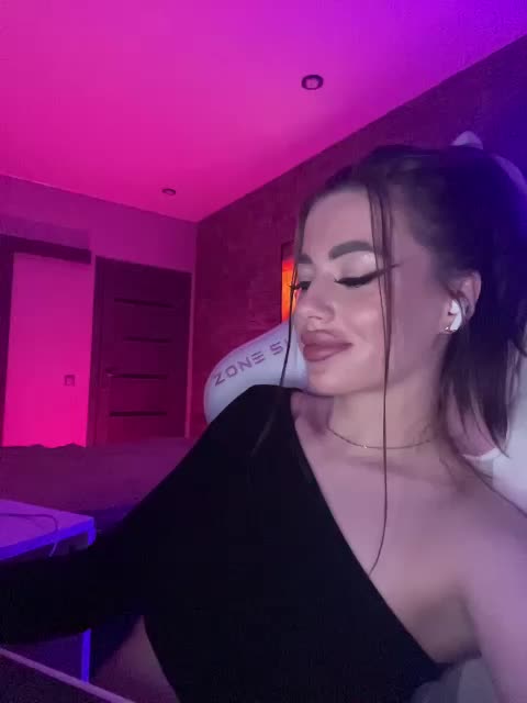 HotGirlEva Live Sex December 14, 2025
